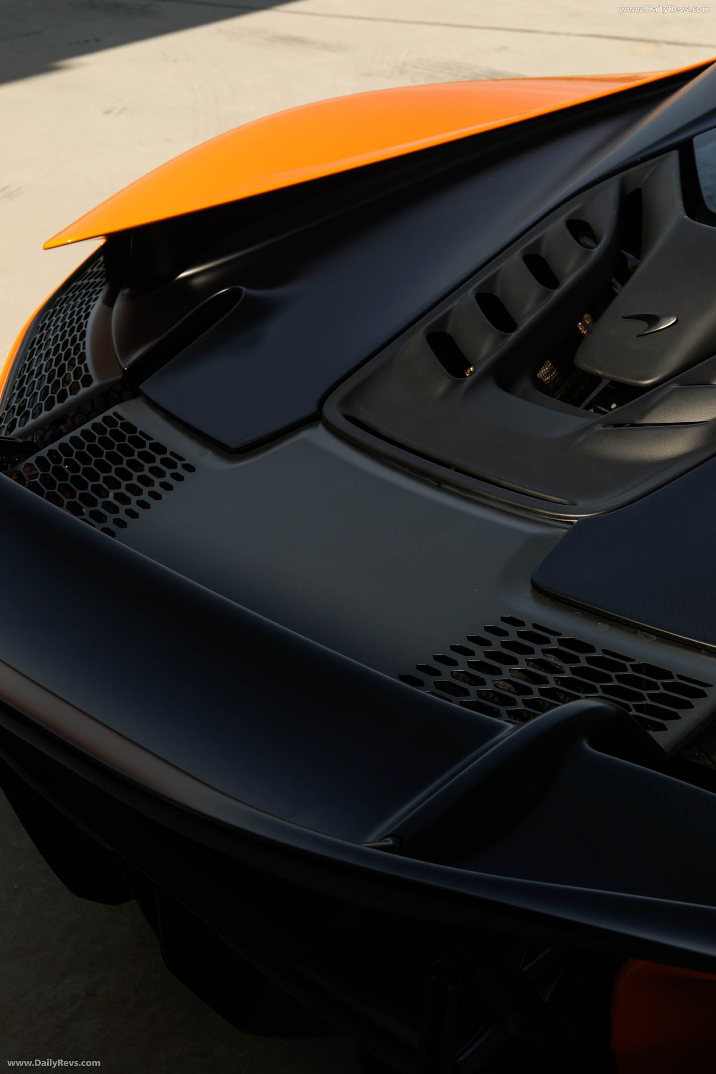 2025 McLaren W1 UK Version Exterior