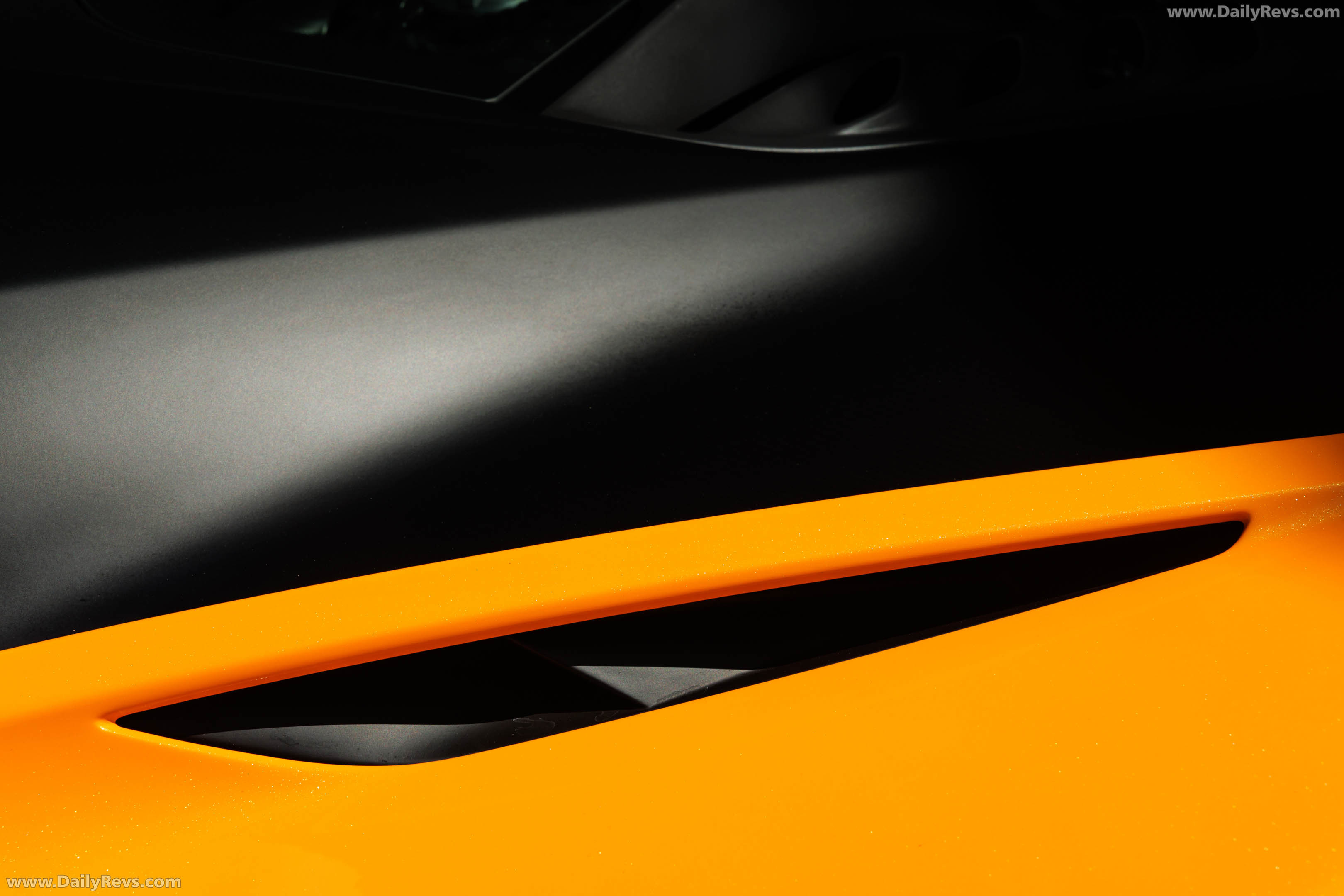 2025 McLaren W1 UK Version Exterior