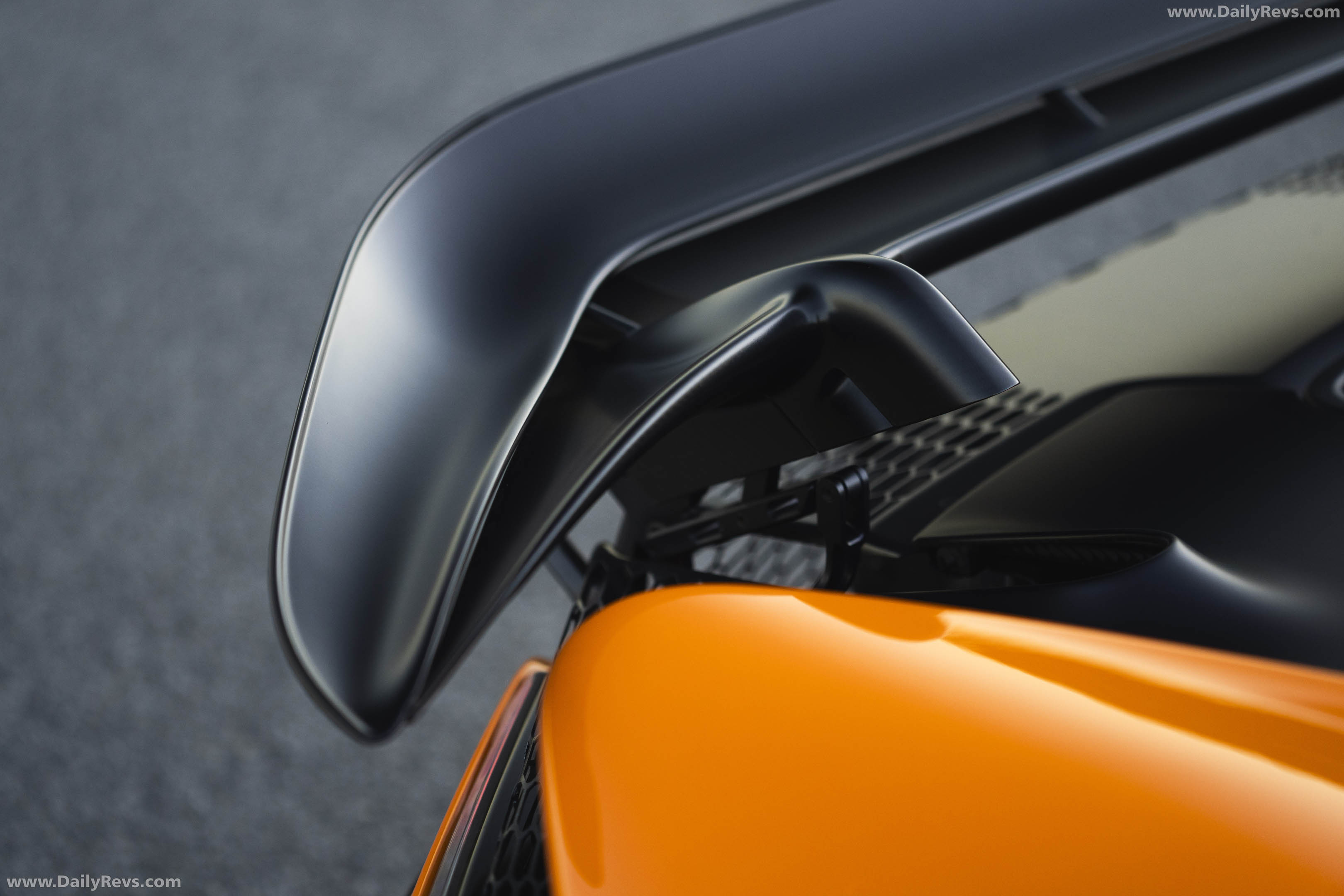 2025 McLaren W1 UK Version Exterior