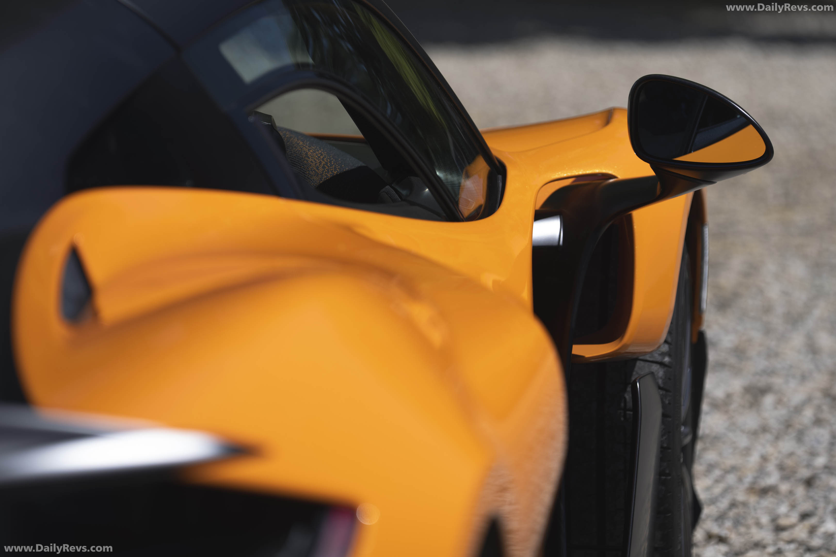2025 McLaren W1 UK Version Exterior