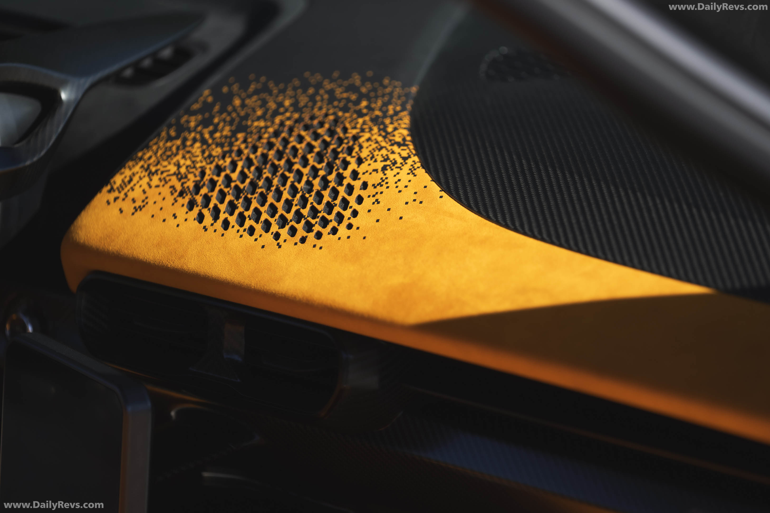 2025 McLaren W1 UK Version Exterior