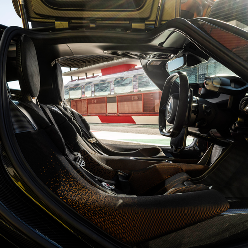 2025 McLaren W1 UK Version Interior