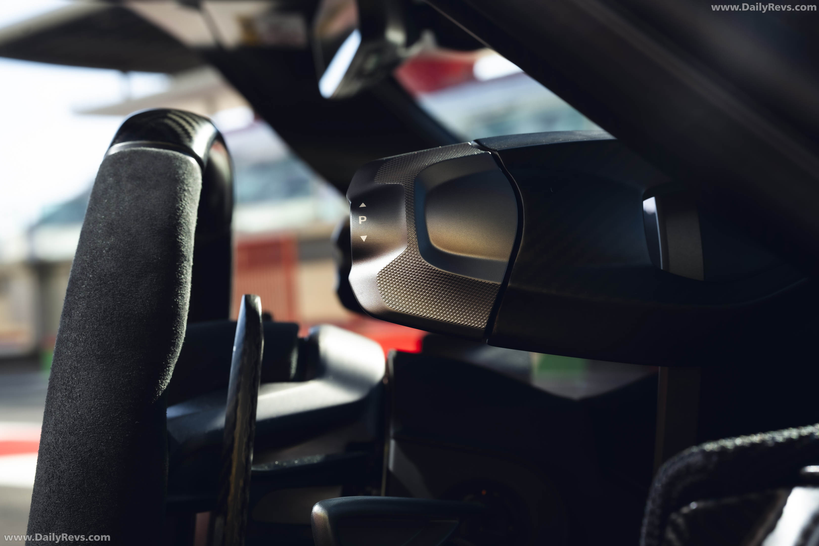 2025 McLaren W1 UK Version Interior