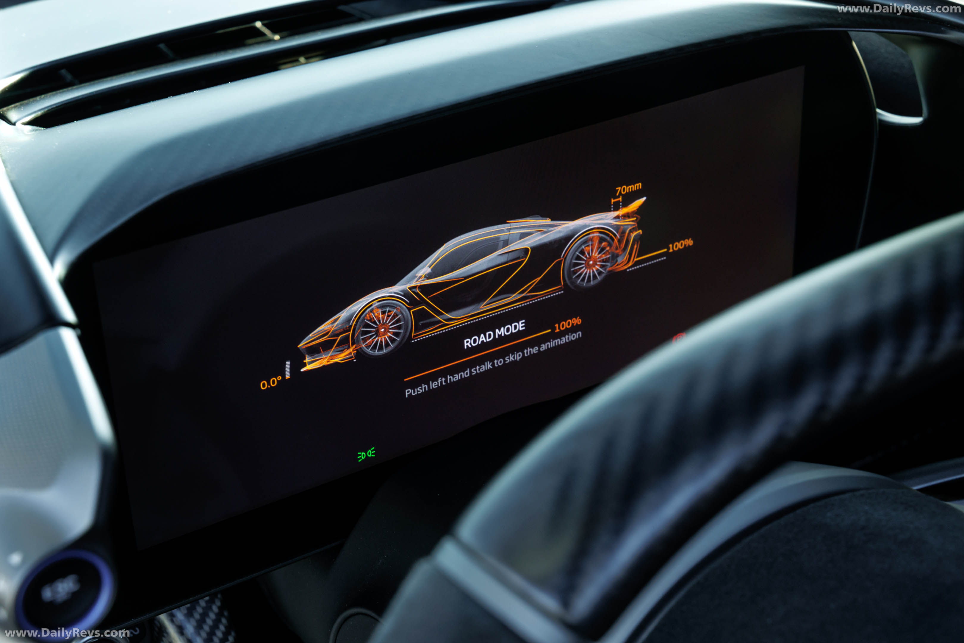2025 McLaren W1 UK Version Interior