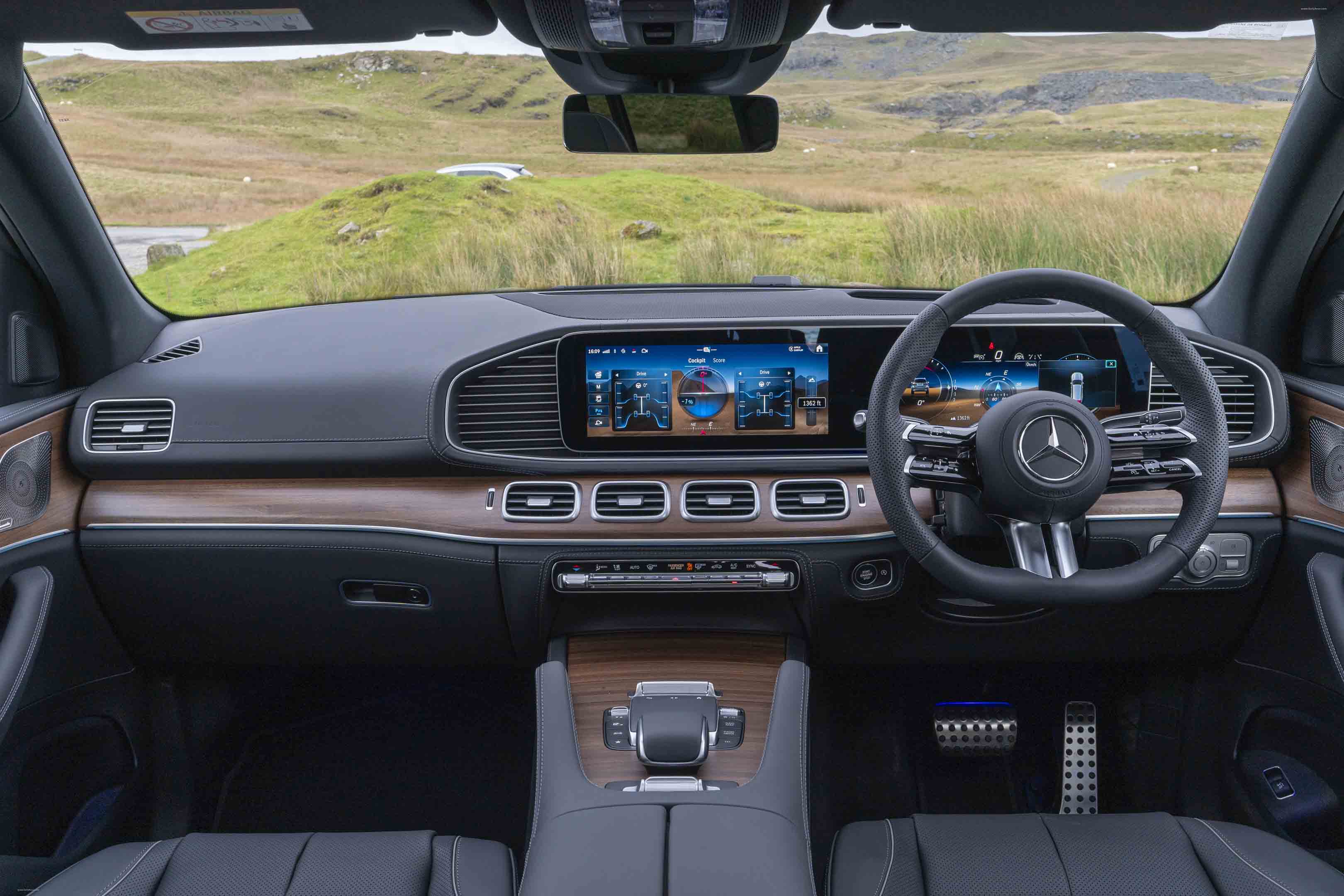 2025 Mercedes Benz GLS 450 D X167 UK Version Refreshed German Luxury 