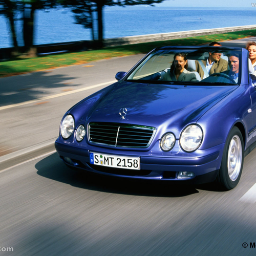 1998 Mercedes-Benz CLK Cabriolet C208 Front View