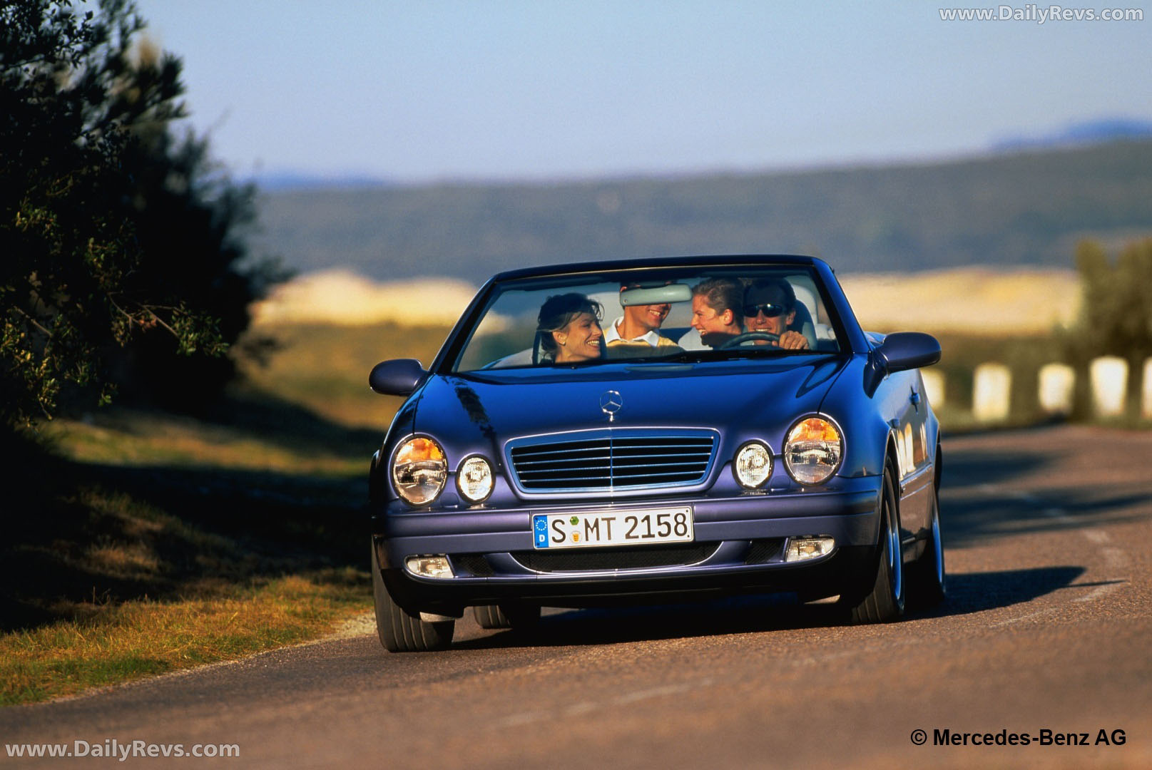 1998 Mercedes-Benz CLK Cabriolet C208 Front View