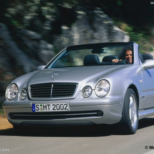 1998 Mercedes-Benz CLK Cabriolet C208 Front View