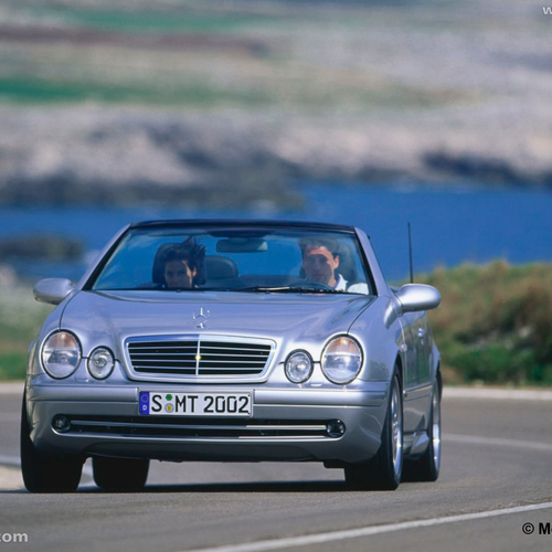 1998 Mercedes-Benz CLK Cabriolet C208 Front View