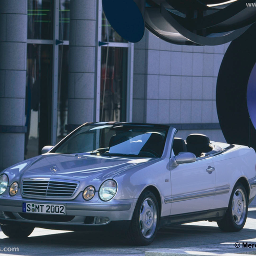 1998 Mercedes-Benz CLK Cabriolet C208 Front View