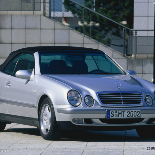 1998 Mercedes-Benz CLK Cabriolet C208 Front View