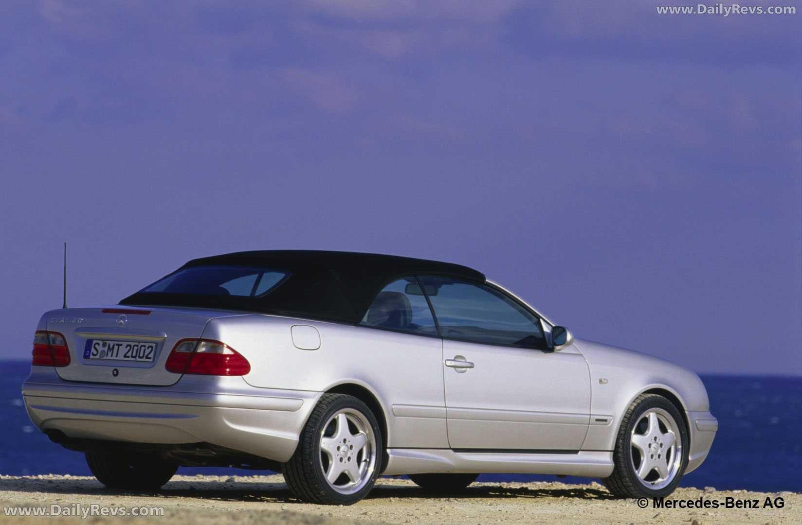 1998 Mercedes-Benz CLK Cabriolet C208 Rear View