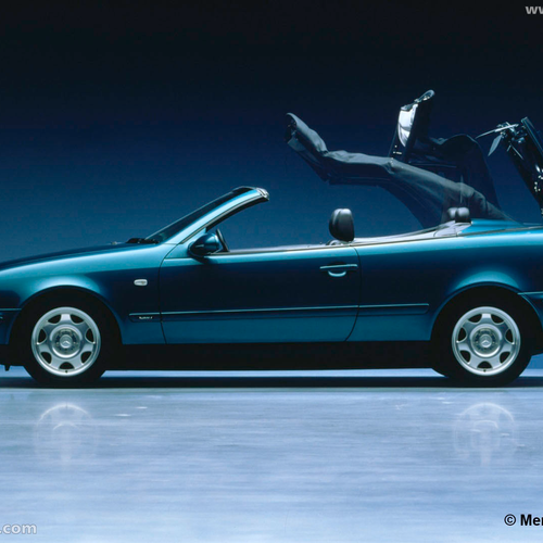 1998 Mercedes-Benz CLK Cabriolet C208 Side View