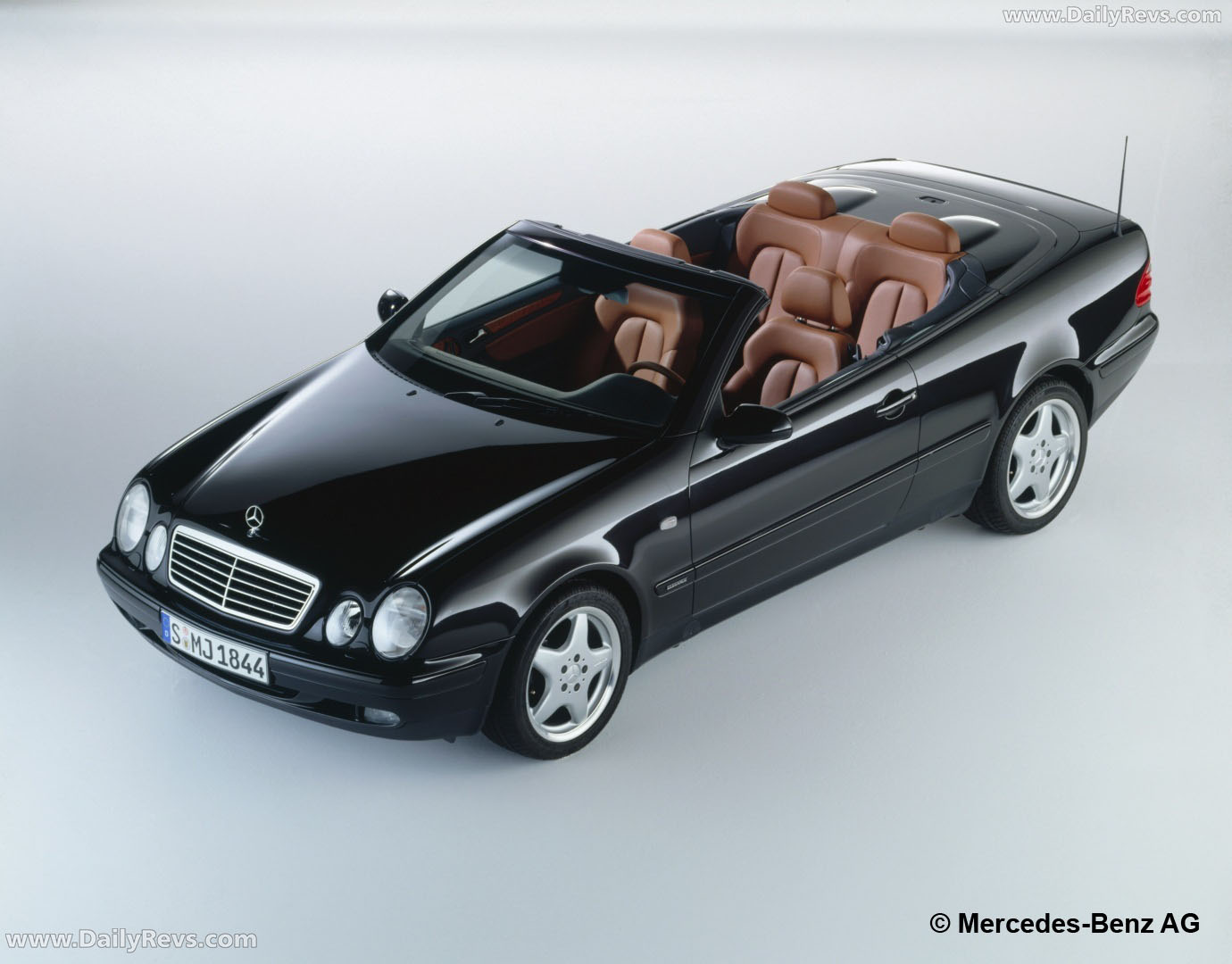1998 Mercedes-Benz CLK Cabriolet C208 Top View