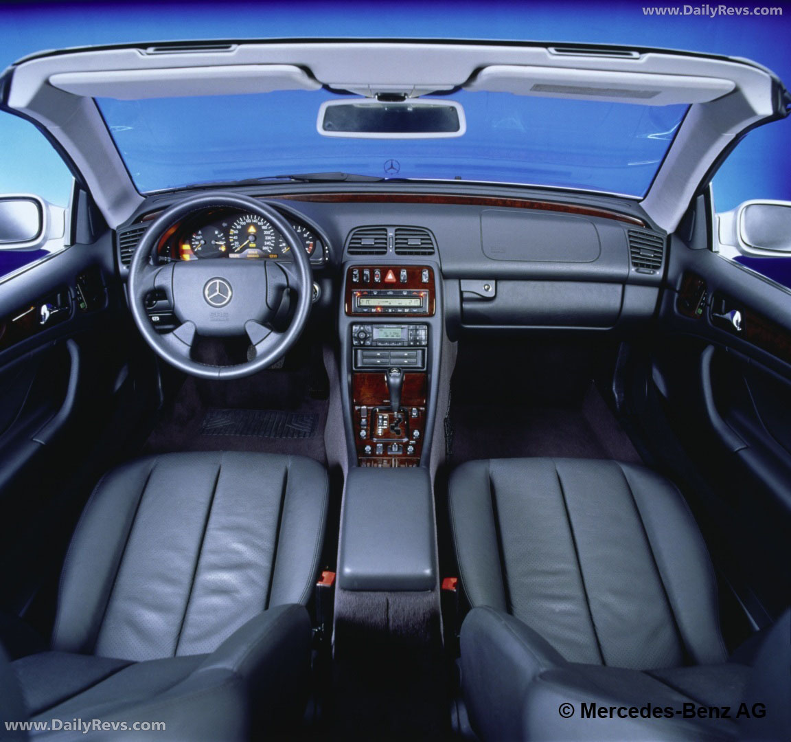 1998 Mercedes-Benz CLK Cabriolet C208 Interior