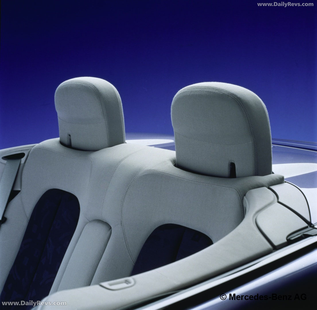 1998 Mercedes-Benz CLK Cabriolet C208 Interior