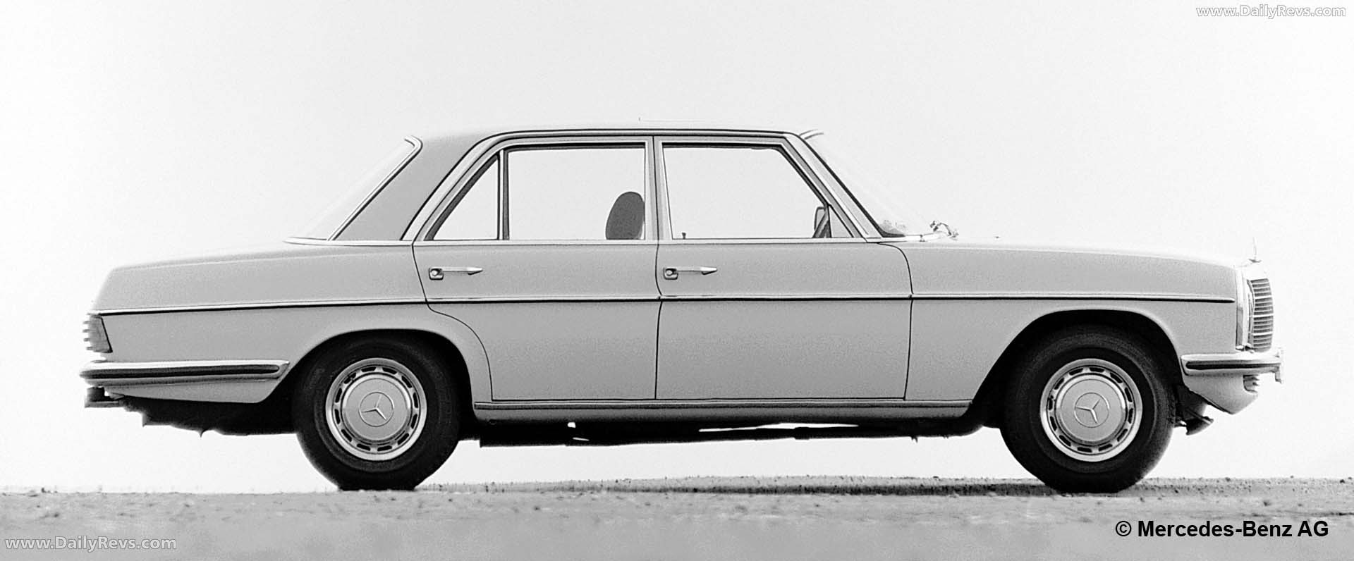 1976 Mercedes-Benz 280 E W123 Side View
