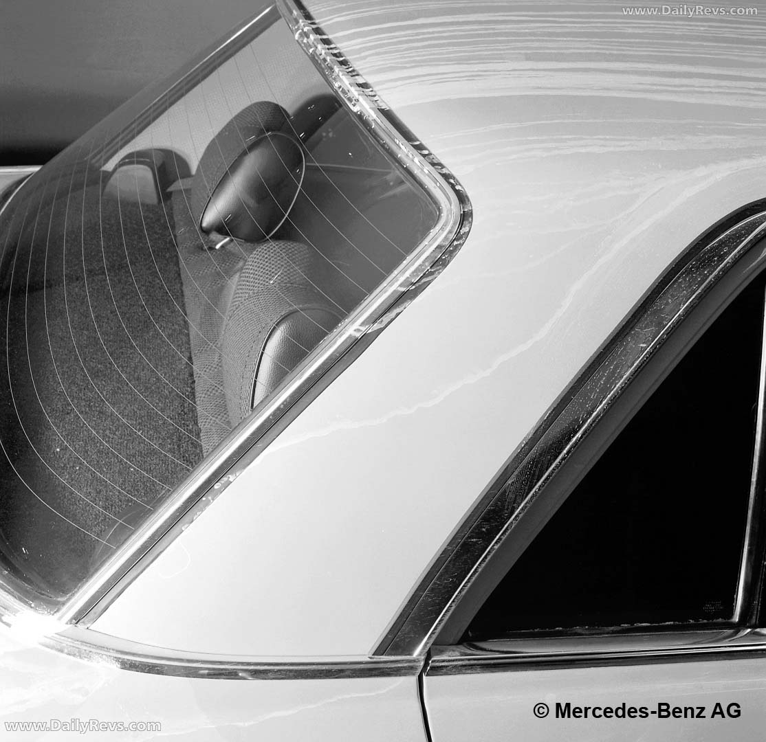 1976 Mercedes-Benz 280 E W123 Exterior