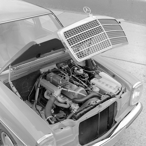 1974 Mercedes-Benz 240 D 3.0 Engine