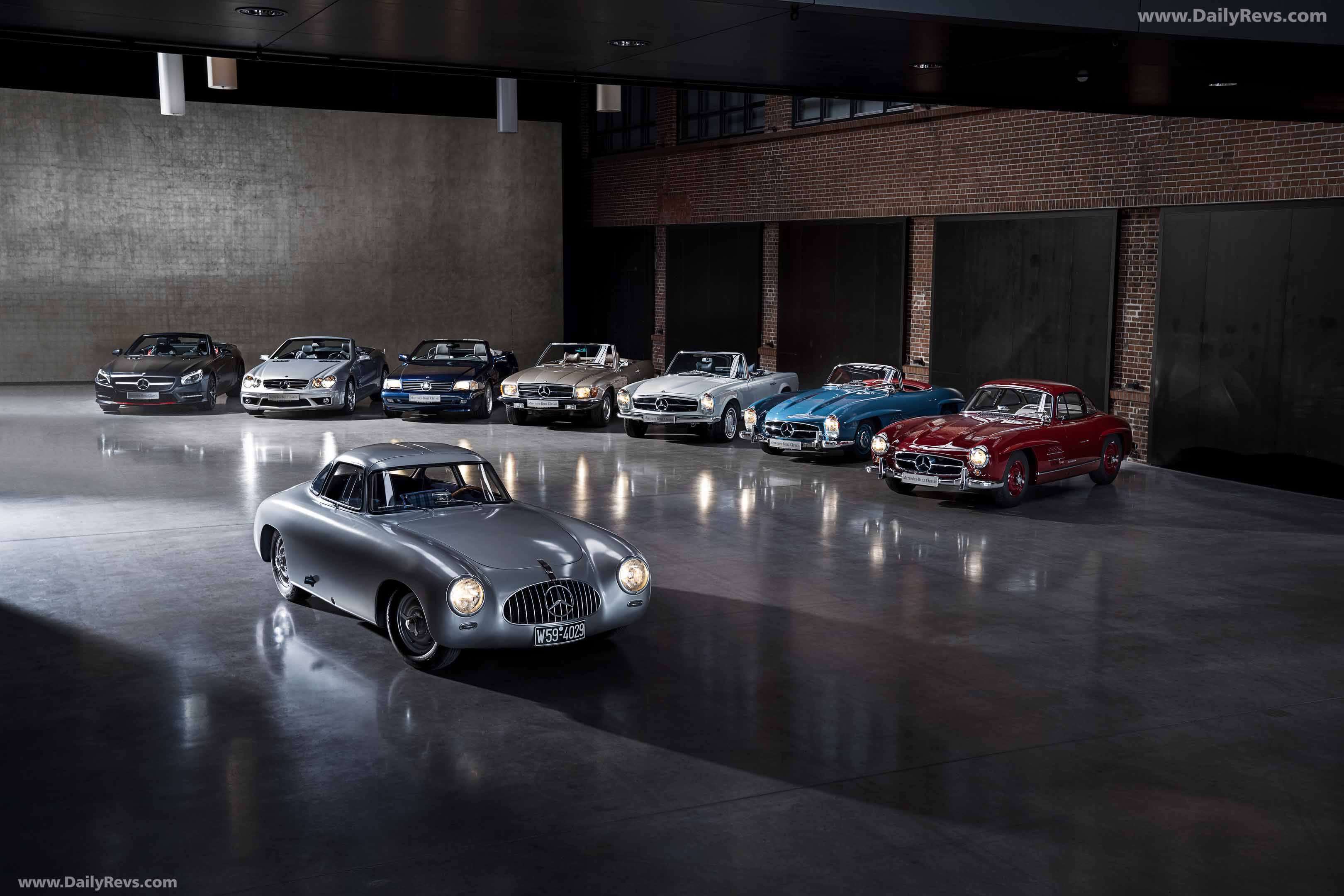 1968 Mercedes-Benz 280 SL Pagoda W113 Top View