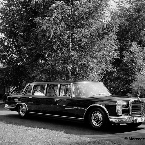 1964 Mercedes-Benz 600 Pullman Limousine W100 Front View