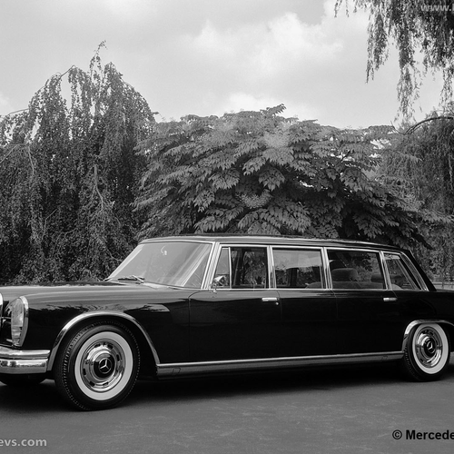 1964 Mercedes-Benz 600 Pullman Limousine W100 Front View