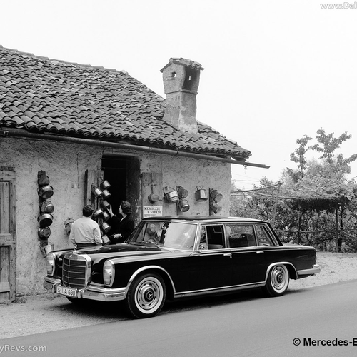 1964 Mercedes-Benz 600 Pullman Limousine W100 Front View