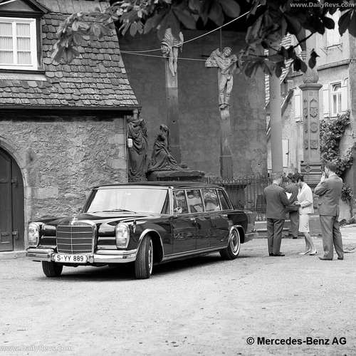 1964 Mercedes-Benz 600 Pullman Limousine W100 Front View