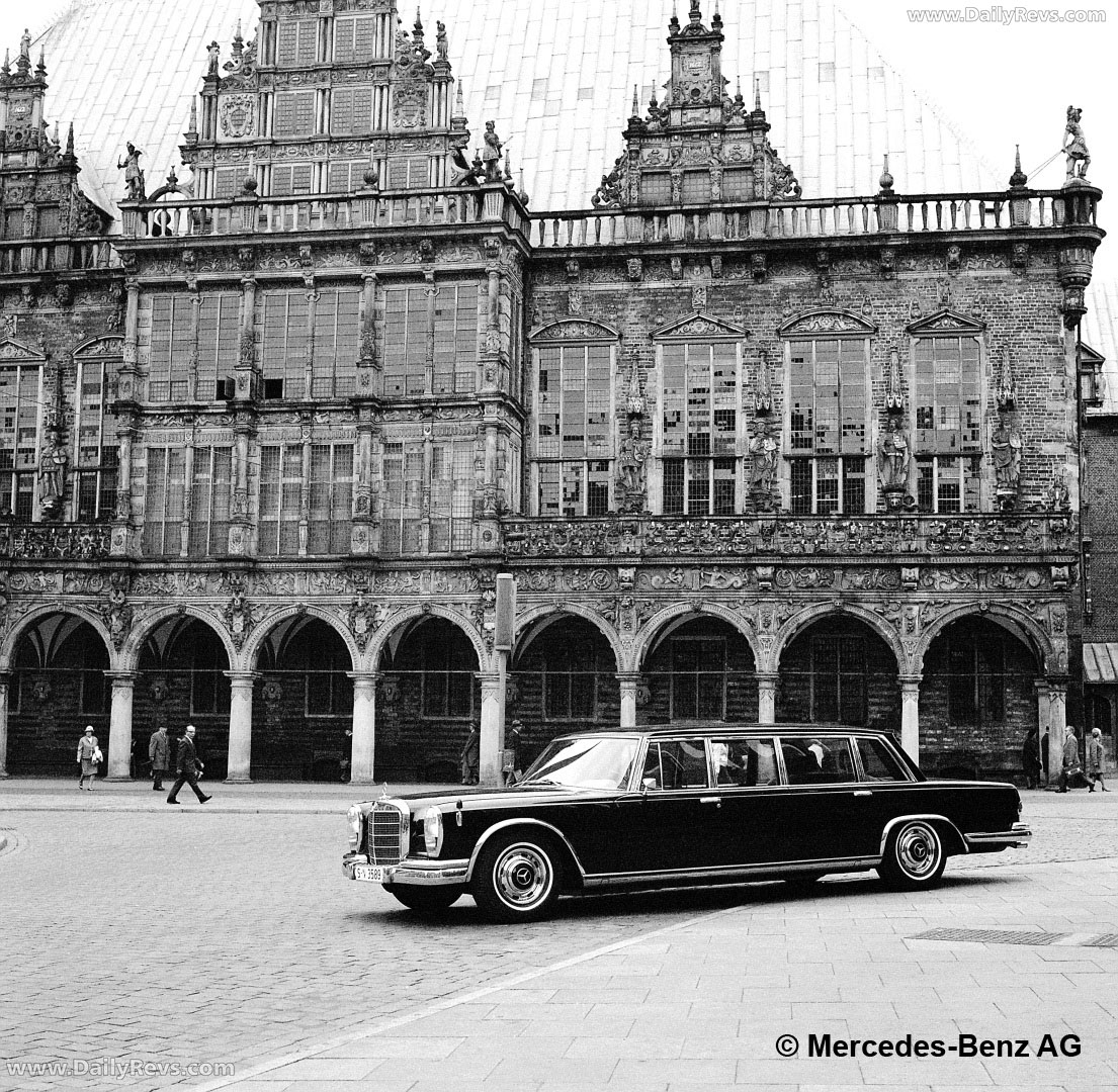 1964 Mercedes-Benz 600 Pullman Limousine W100 Front View