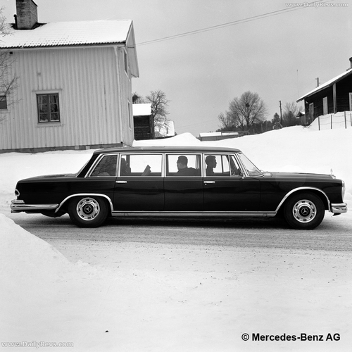 1964 Mercedes-Benz 600 Pullman Limousine W100 Side View
