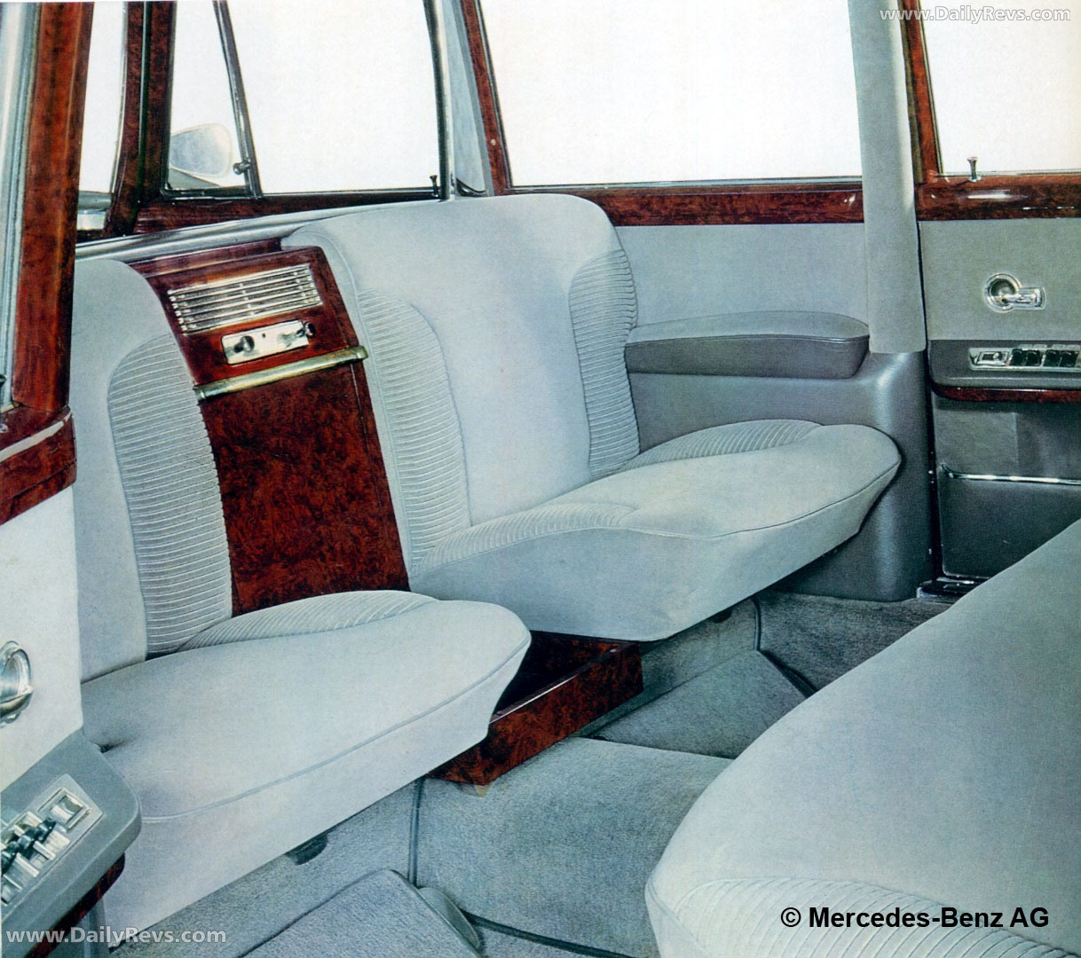 1964 Mercedes-Benz 600 Pullman Limousine W100 Interior