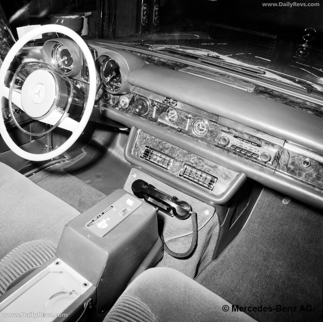 1964 Mercedes-Benz 600 Pullman Limousine W100 Interior