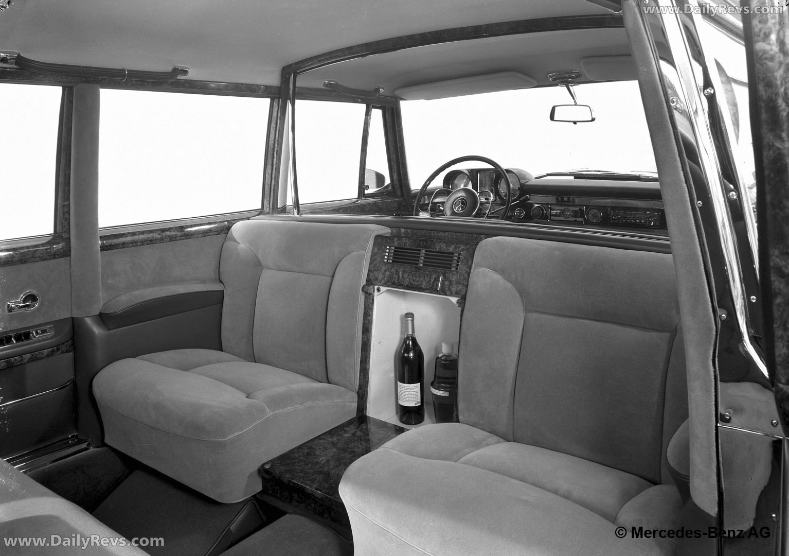 1964 Mercedes-Benz 600 Pullman Limousine W100 Interior