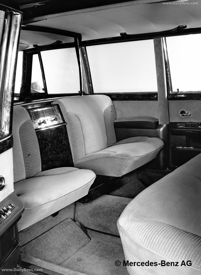 1964 Mercedes-Benz 600 Pullman Limousine W100 Interior