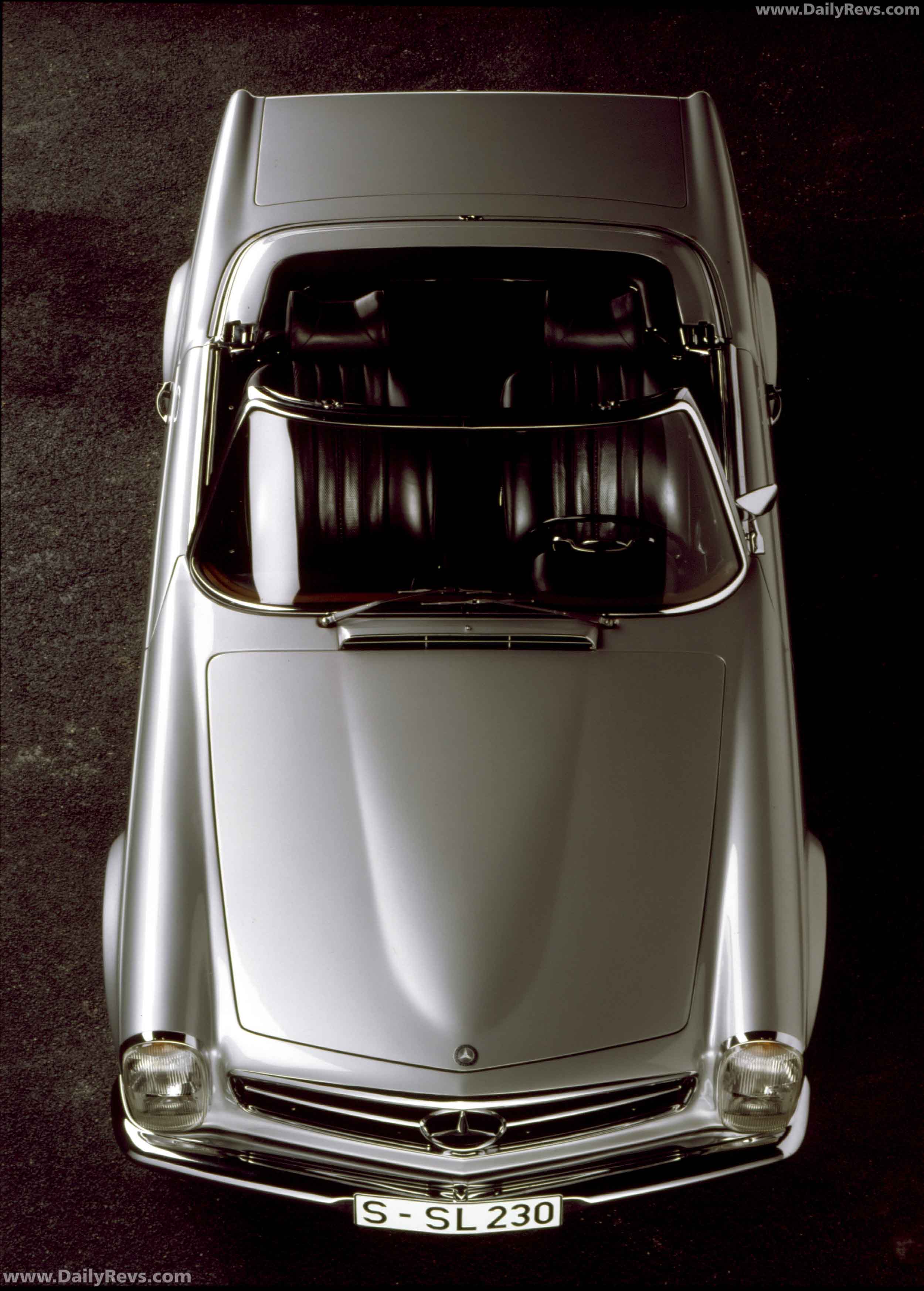 1963 Mercedes-Benz 230 SL Roadster W113 Top View