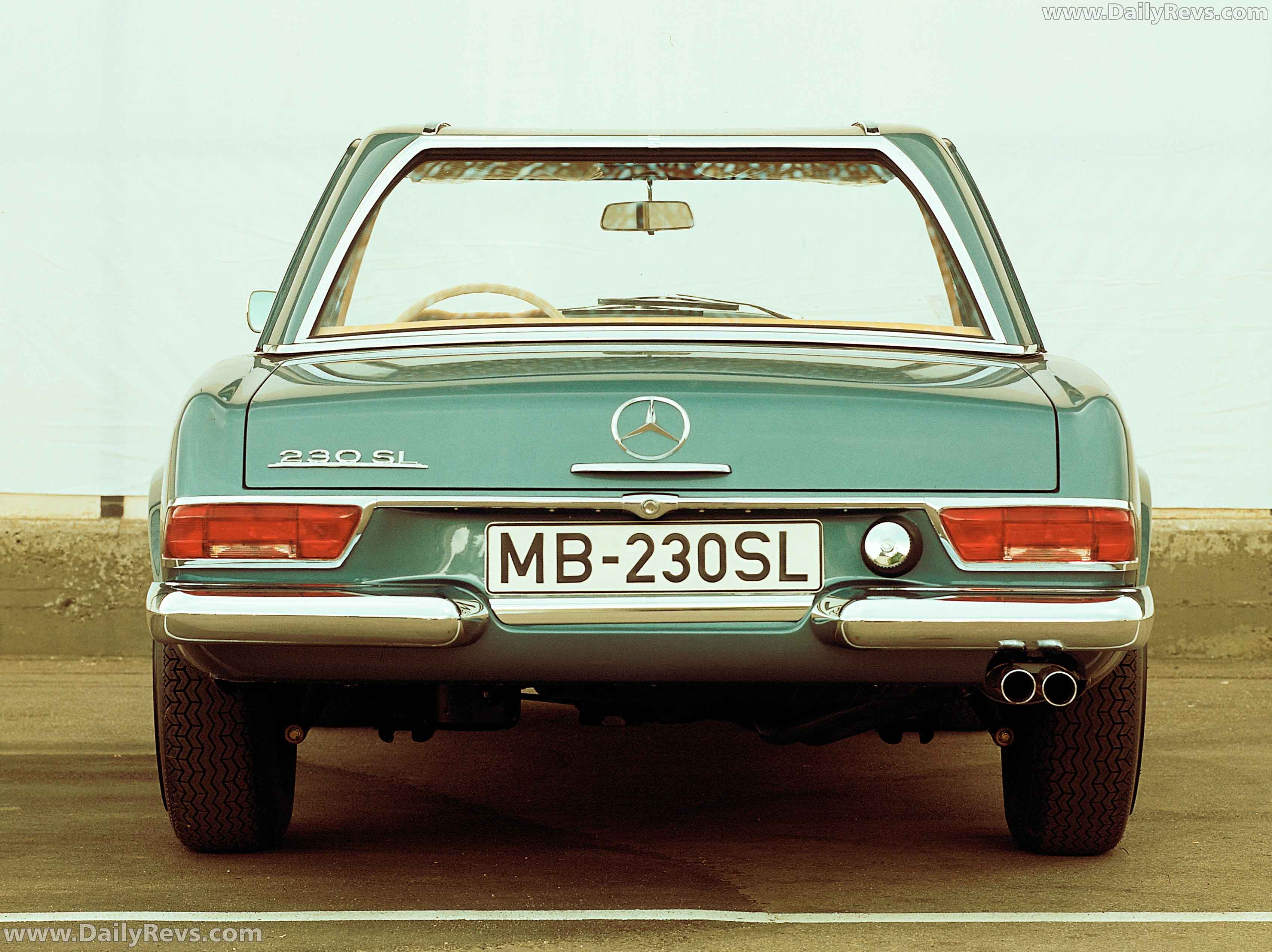 1963 Mercedes-Benz 230 SL Roadster W113 Rear View