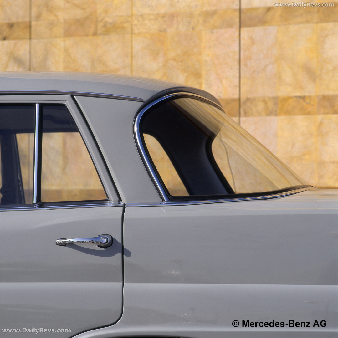 1961 Mercedes-Benz 190 W121 Exterior