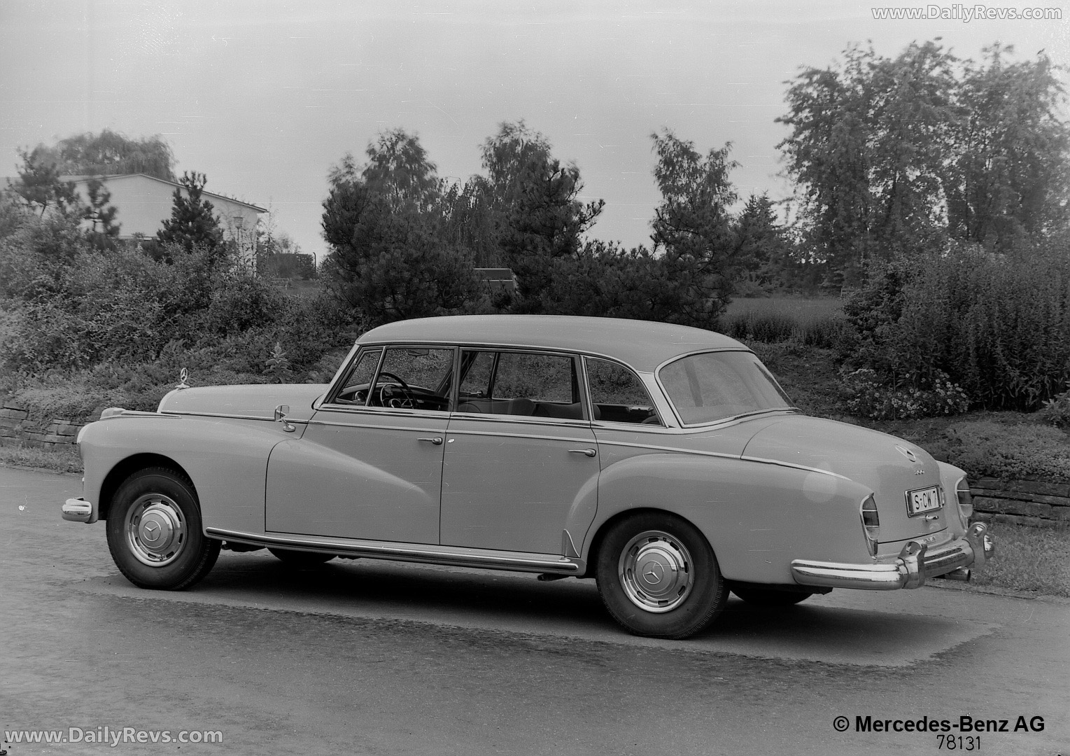 1959 Mercedes-Benz 300d W189 Rear View