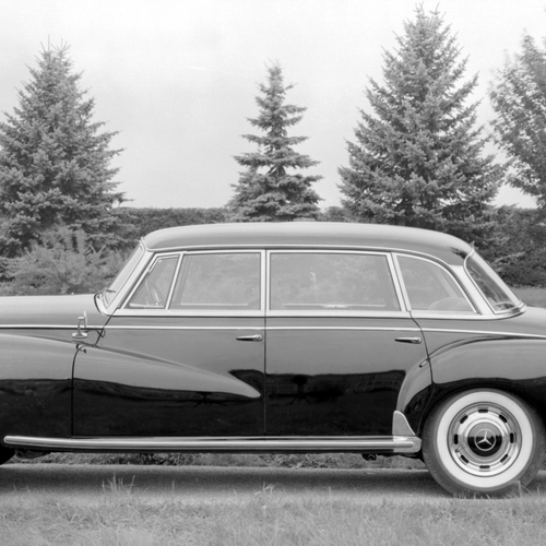 1959 Mercedes-Benz 300d W189 Side View