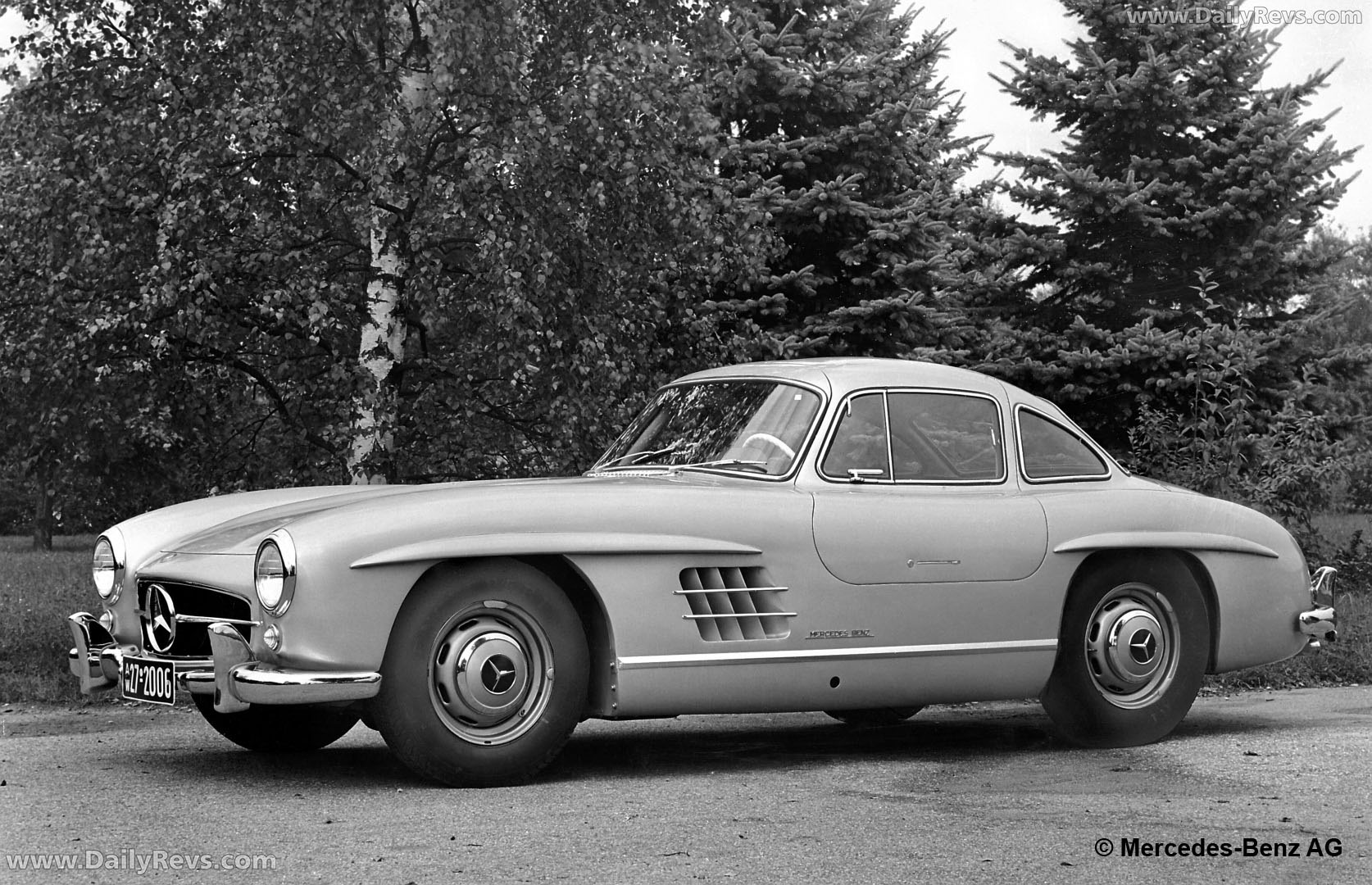 1957 Mercedes-Benz 300 SL W198 Front View