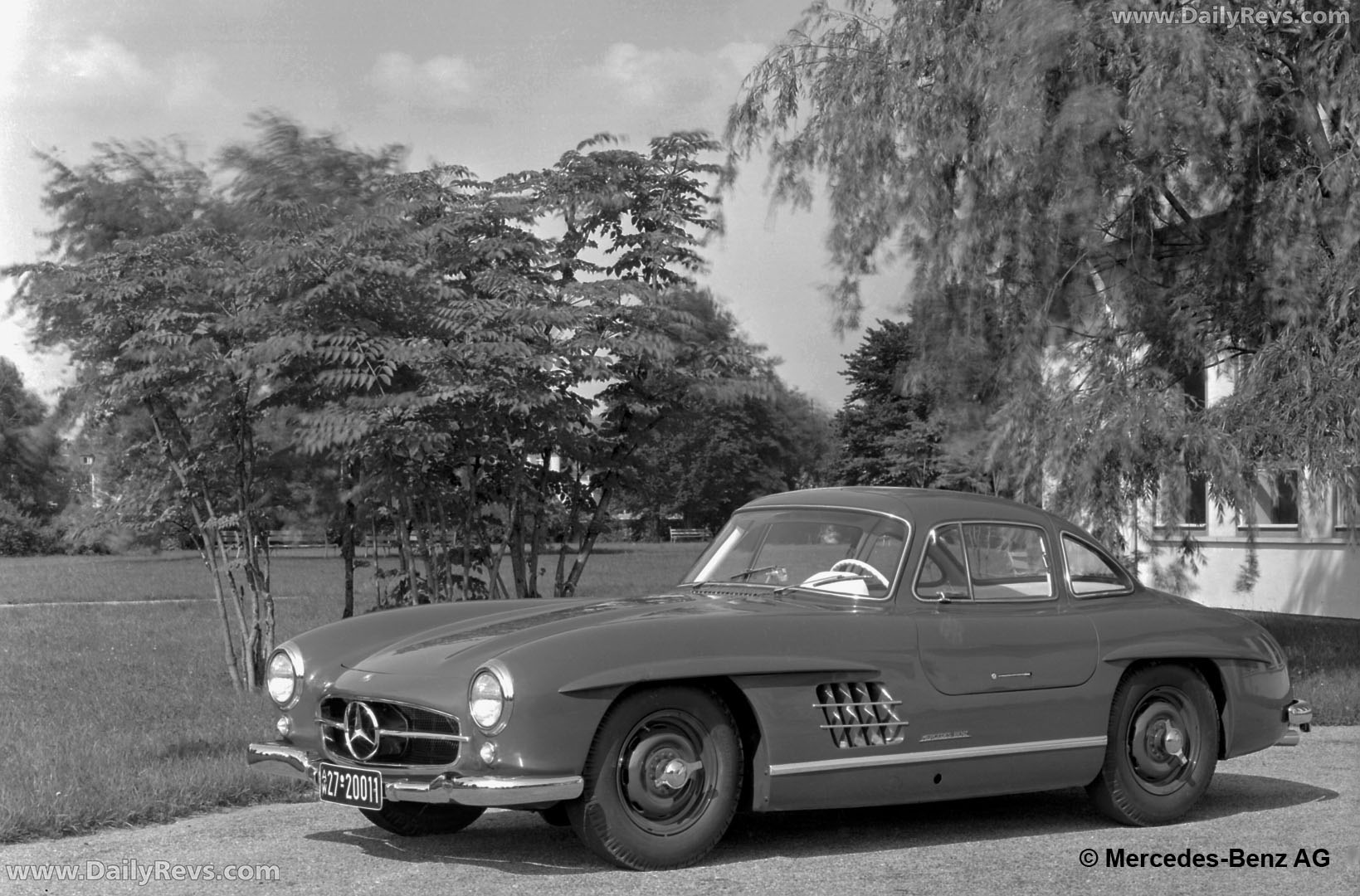 1957 Mercedes-Benz 300 SL W198 Front View