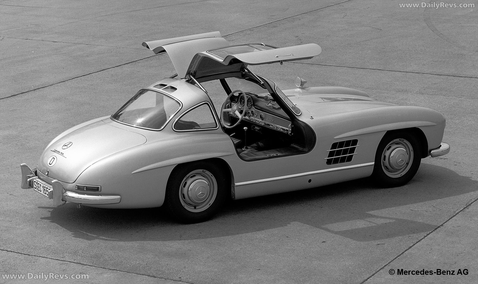 1957 Mercedes-Benz 300 SL W198 Top View