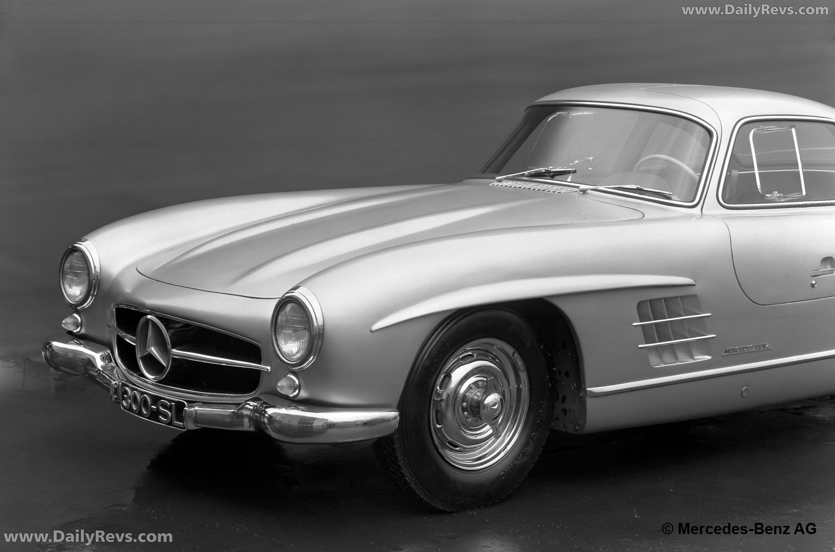 1957 Mercedes-Benz 300 SL W198 Exterior