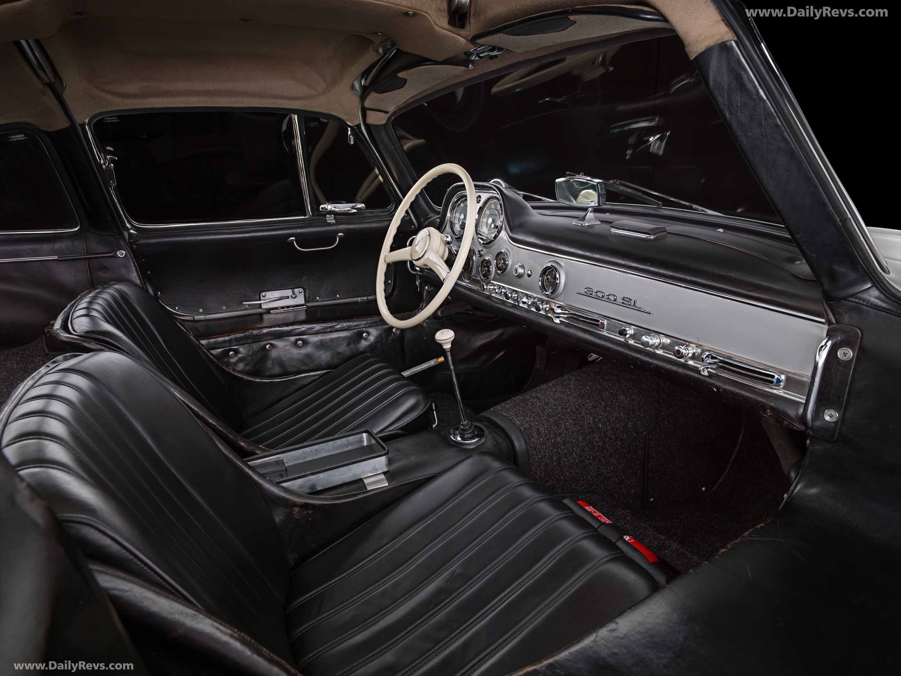 1957 Mercedes-Benz 300 SL W198 Interior