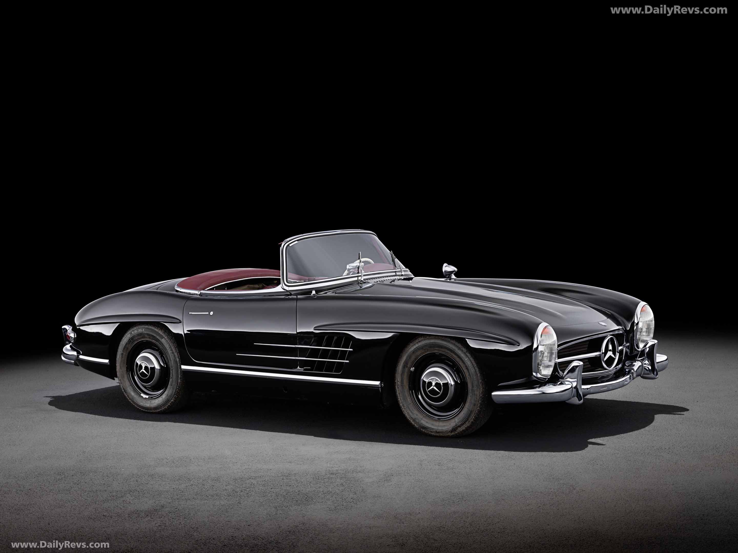 1957 Mercedes-Benz 300 SL Roadster W198 Front View