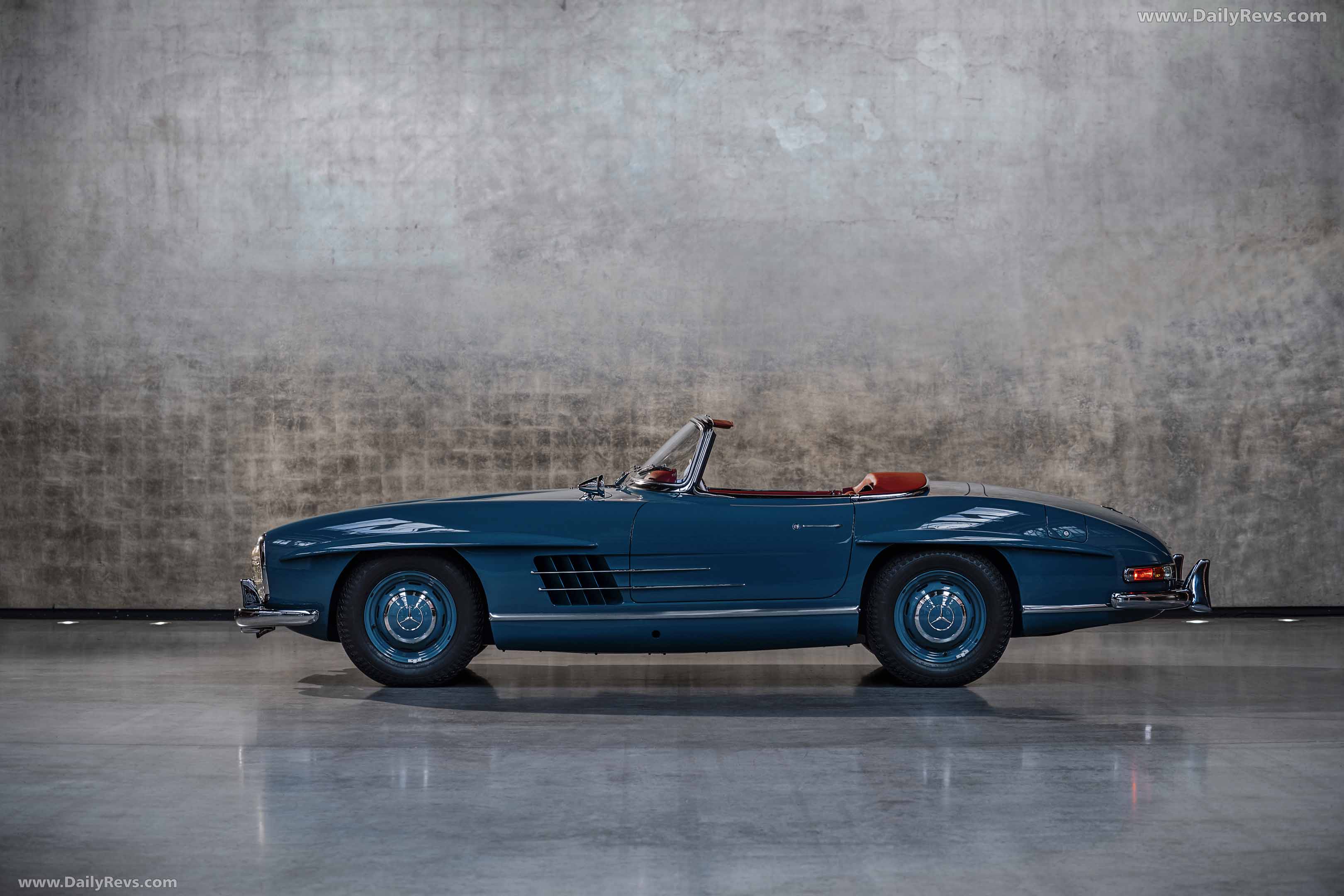 1957 Mercedes-Benz 300 SL Roadster W198 Side View