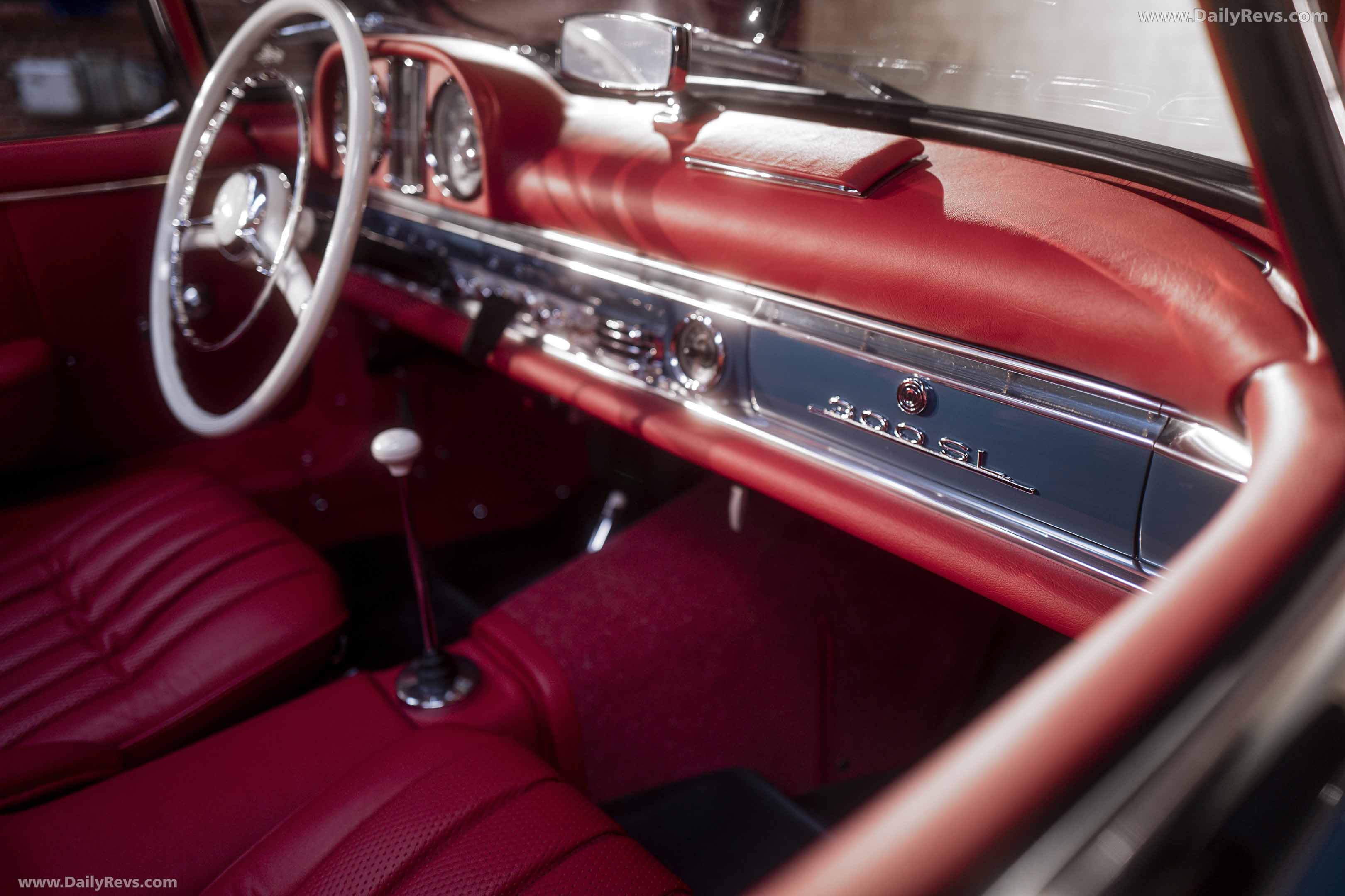 1957 Mercedes-Benz 300 SL Roadster W198 Interior