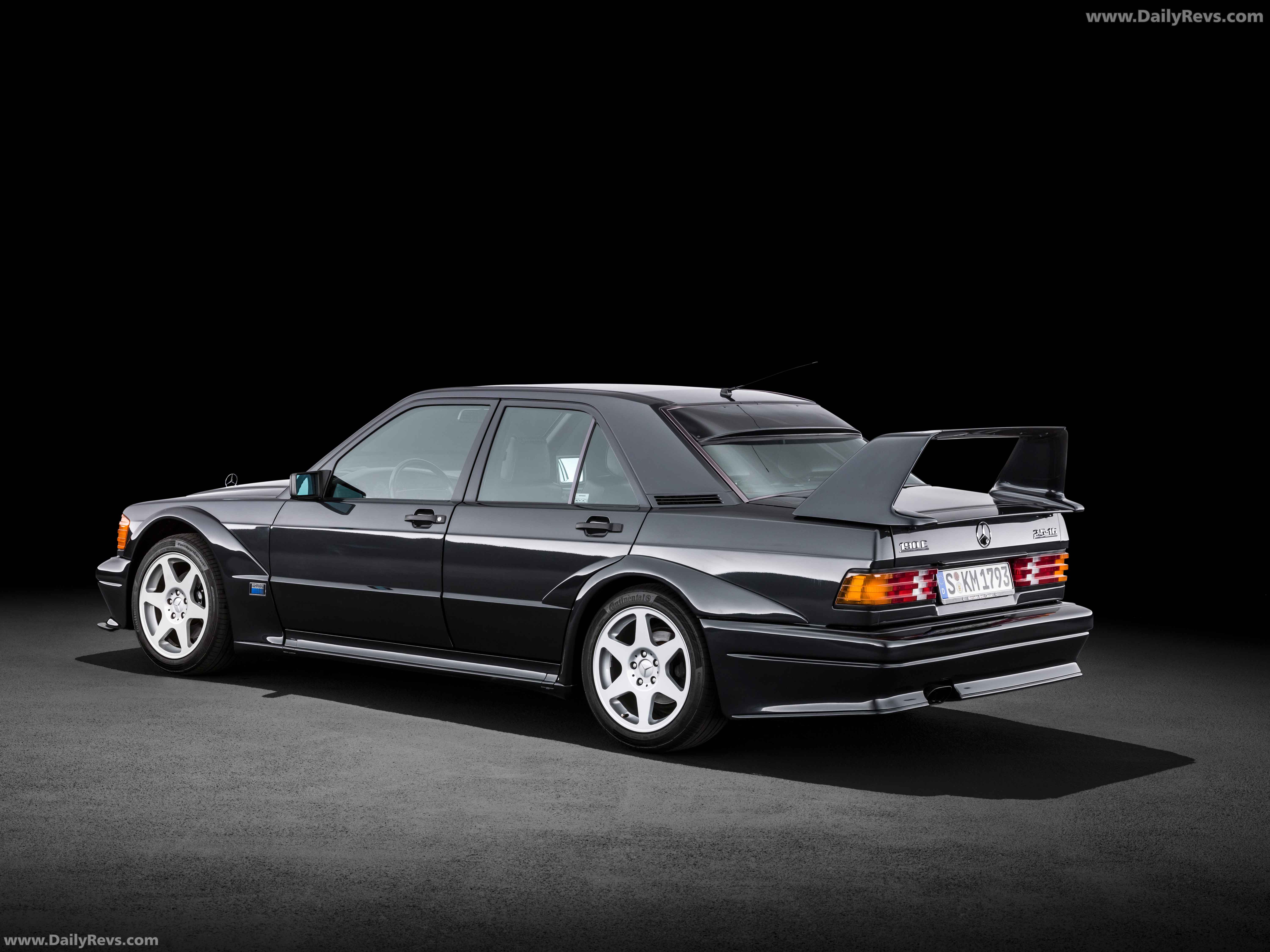 1990 Mercedes-Benz 190E EVO 2 W201 Rear View