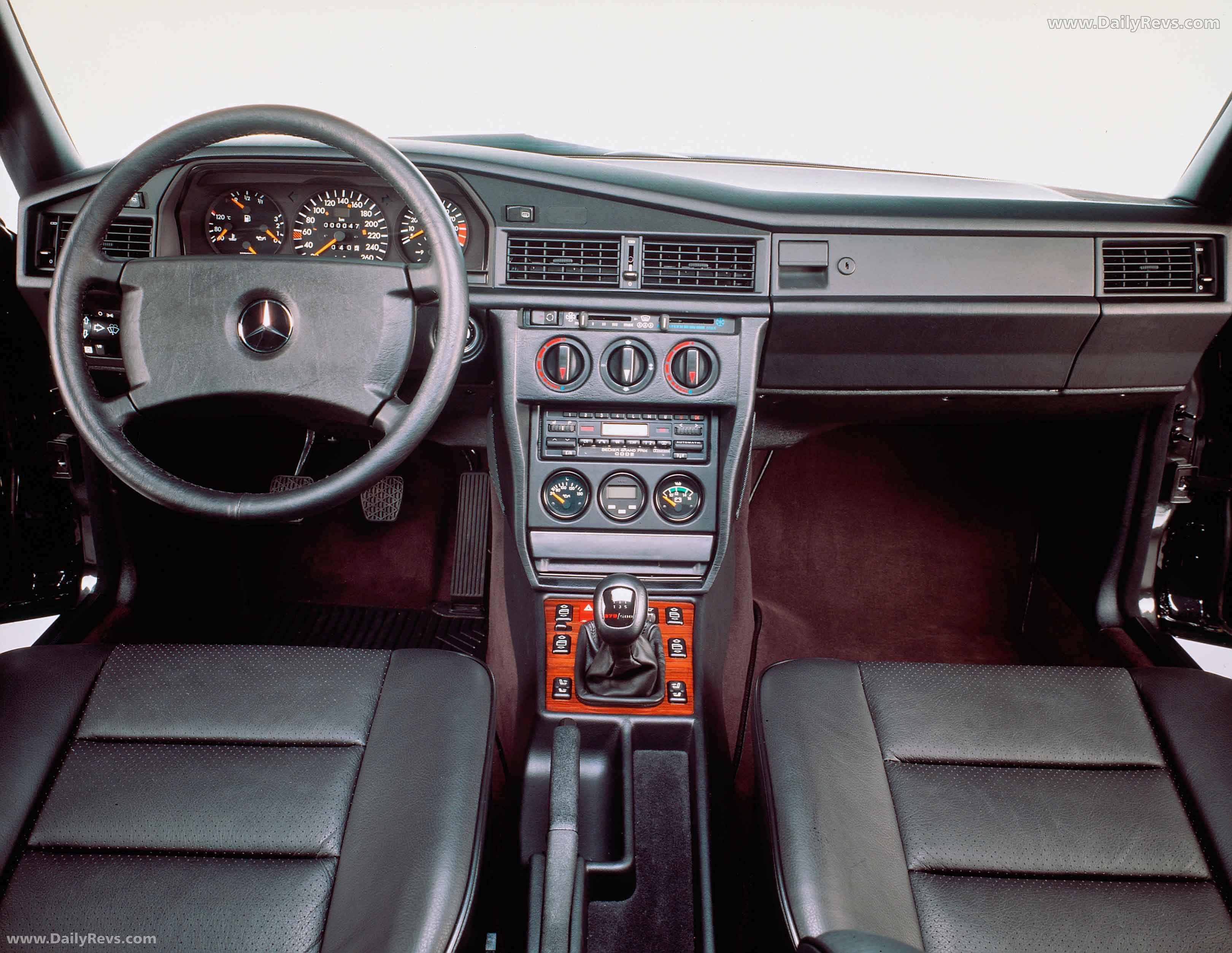 1990 Mercedes-Benz 190E EVO 2 W201 Interior