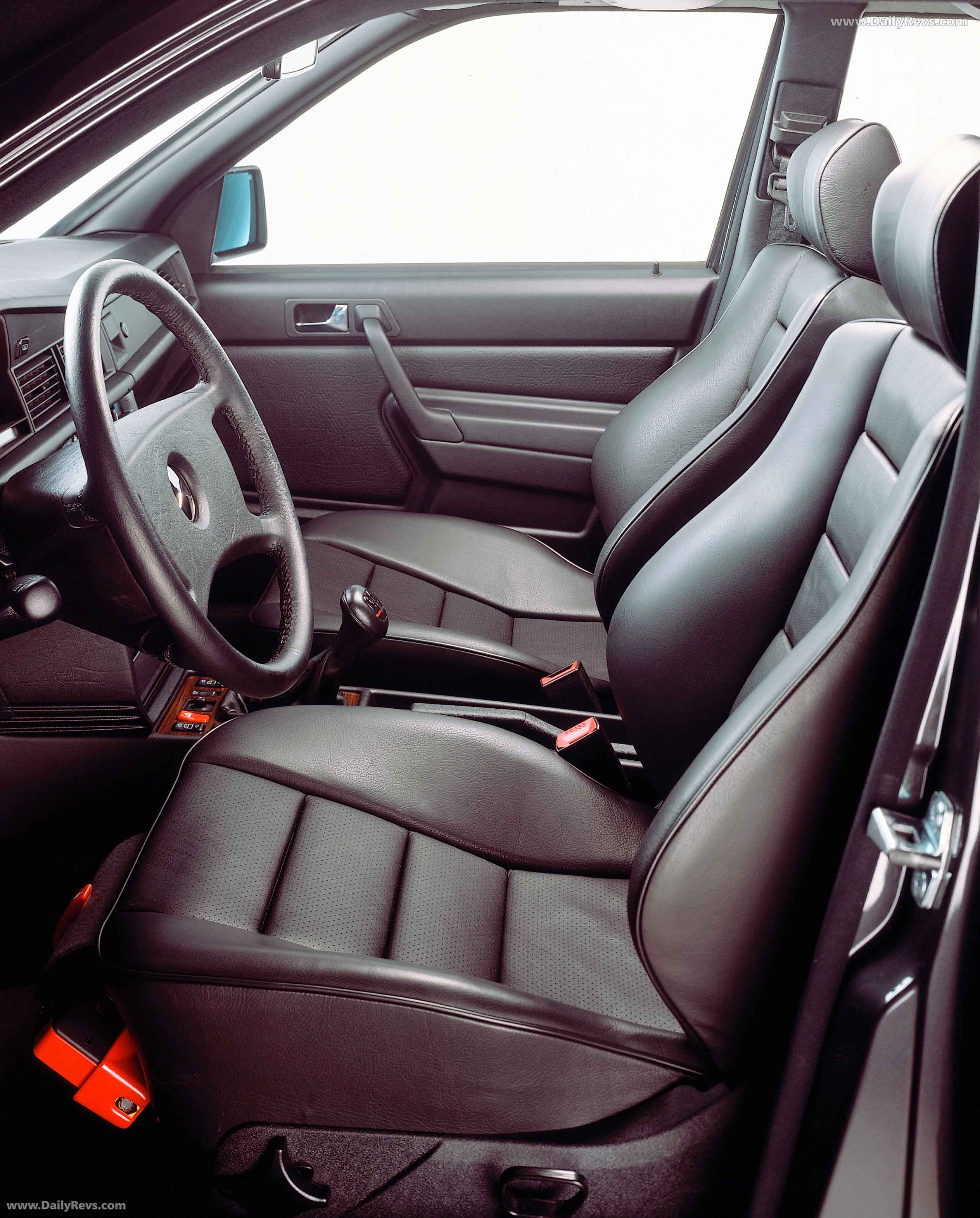 1990 Mercedes-Benz 190E EVO 2 W201 Interior